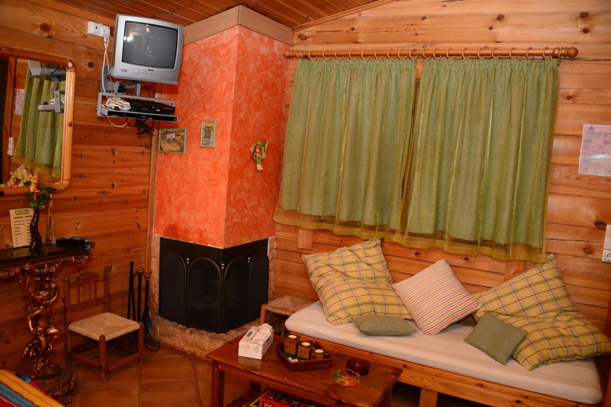 Agroktima Armonia Guest House Karpenisi Exterior photo